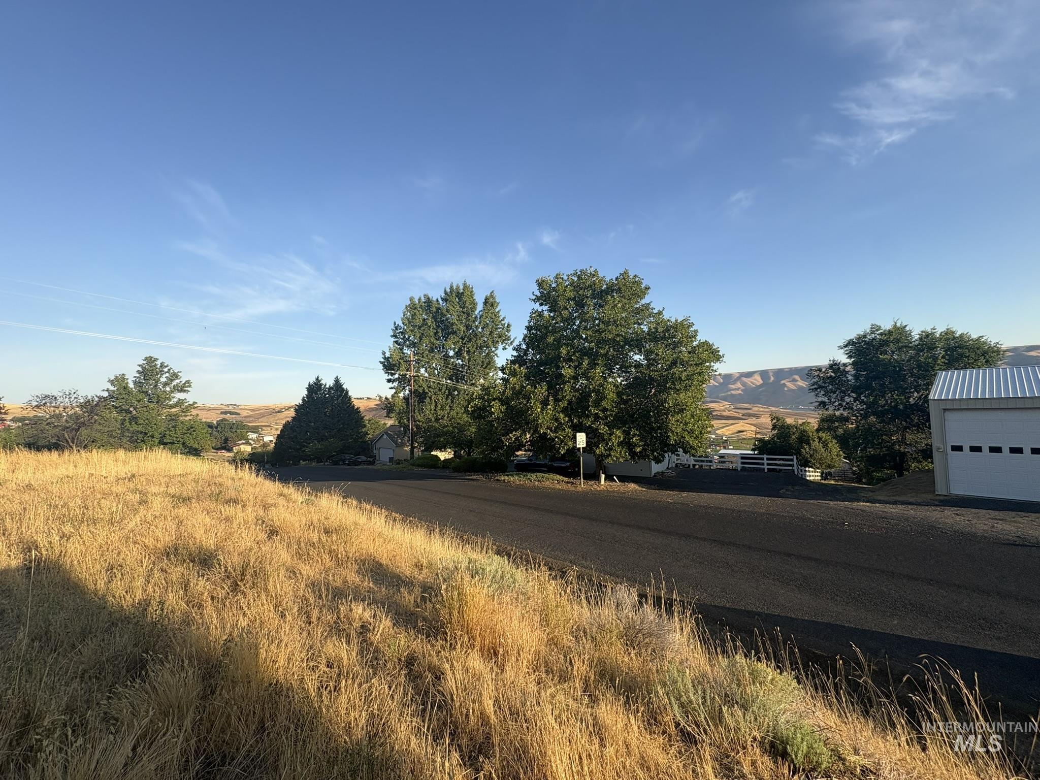 2912 27th Street Clarkston, WA 99403 - Photo 2 of 11 View of asphalt street