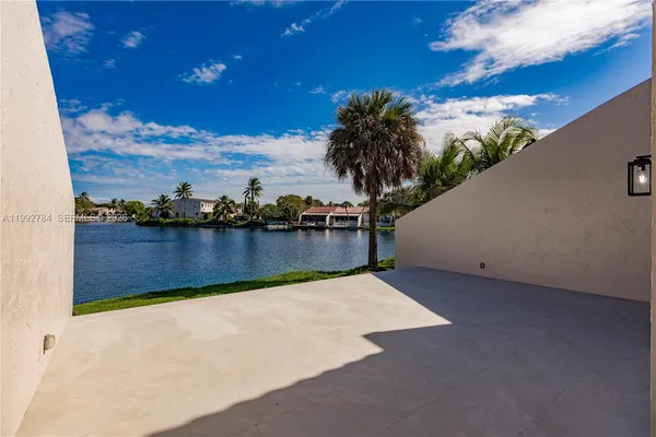 $5,100 | 7238 Jacaranda Lane, Miami Lakes, FL 33014