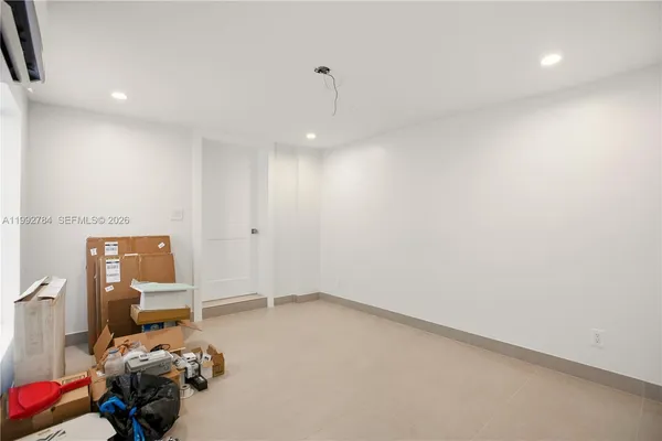 $5,150 | 7238 Jacaranda Lane, Miami Lakes, FL 33014