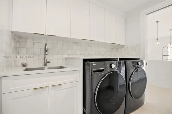 $5,100 | 7238 Jacaranda Lane, Miami Lakes, FL 33014