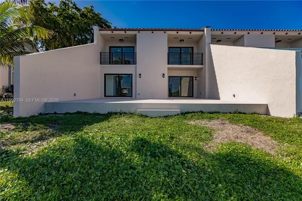 $5,100 | 7238 Jacaranda Lane, Miami Lakes, FL 33014