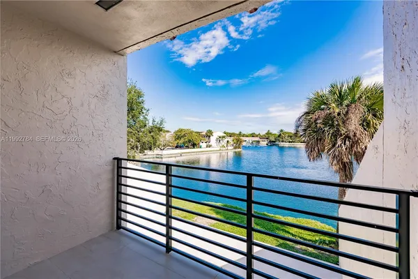 $5,100 | 7238 Jacaranda Lane, Miami Lakes, FL 33014