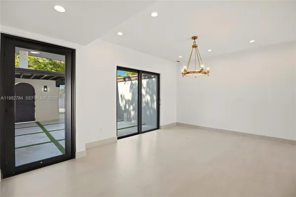 $5,150 | 7238 Jacaranda Lane, Miami Lakes, FL 33014