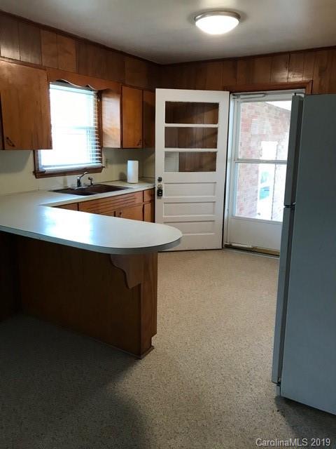 824 South Cherry Road Rock Hill, SC 29732 - Photo 3 of 14 Gallery Image 3