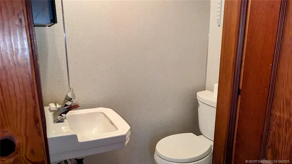 $2,450 | 1097 Northeast Kubin Avenue, Jensen Beach, FL 34957