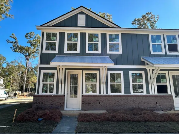 $2,400 | 461 Martins Creek Boulevard, Summerville, SC 29485
