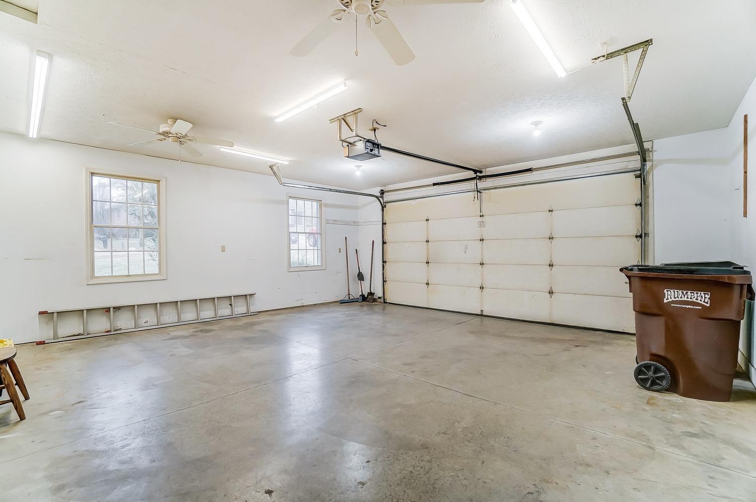 8290 Wuest Road Cincinnati, OH 45247 - Photo 35 of 48 Gallery Image 35