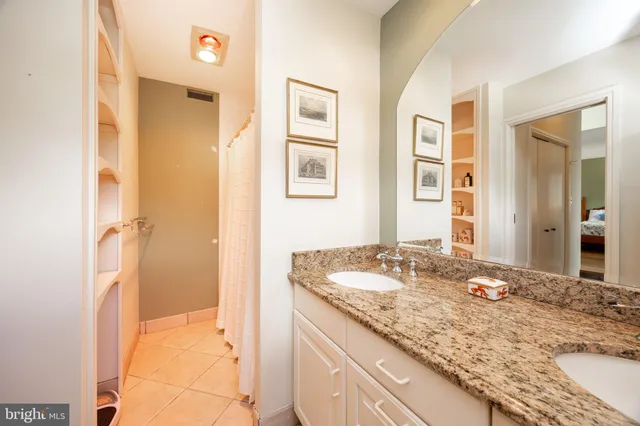 $539,900 | 9 Avignon, Unit 9, Devon, PA 19333