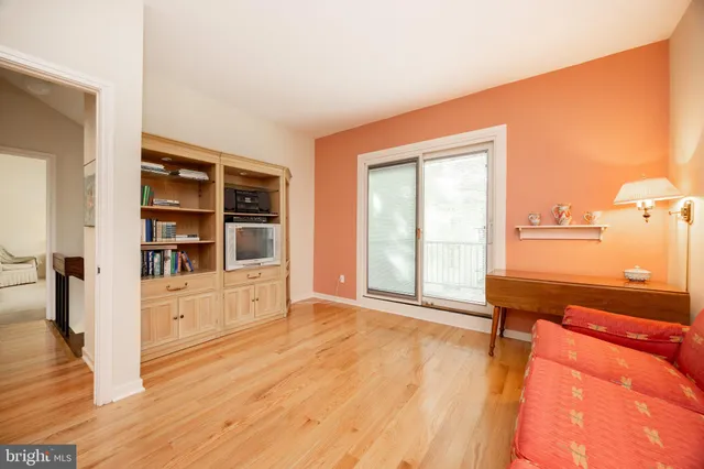 $539,900 | 9 Avignon, Unit 9, Devon, PA 19333