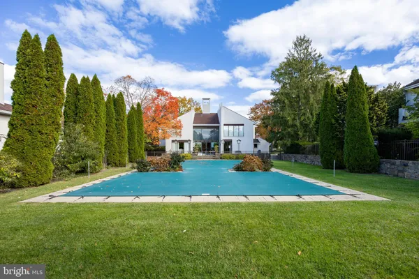 $475,000 | 9 Avignon, Unit 9, Devon, PA 19333