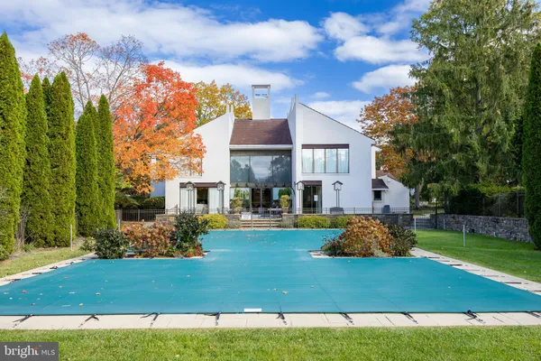 $495,000 | 9 Avignon, Unit 9, Devon, PA 19333