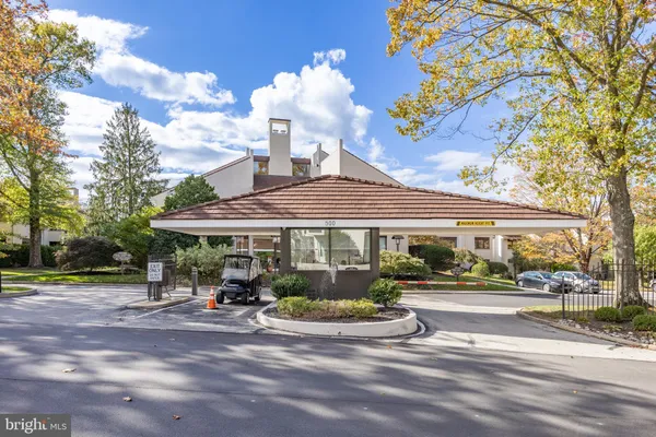 $475,000 | 9 Avignon, Unit 9, Devon, PA 19333