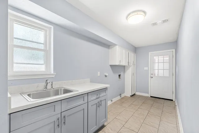 $2,600 | 1103 Manatee Lane, Houston, TX 77090