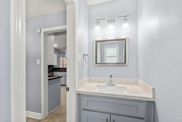 $2,600 | 1103 Manatee Lane, Houston, TX 77090