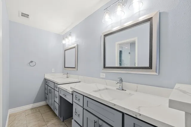 $2,600 | 1103 Manatee Lane, Houston, TX 77090