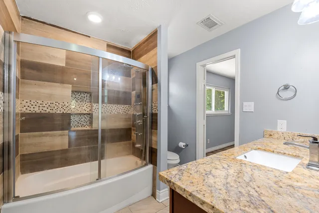 $2,600 | 1103 Manatee Lane, Houston, TX 77090