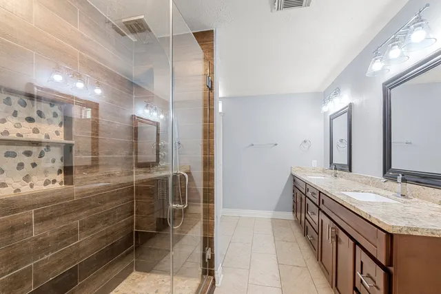 $2,600 | 1103 Manatee Lane, Houston, TX 77090