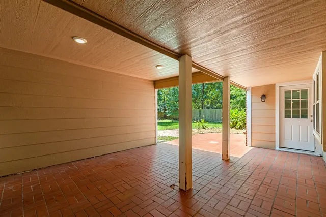 $2,600 | 1103 Manatee Lane, Houston, TX 77090