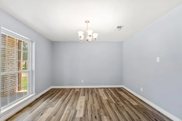 $2,600 | 1103 Manatee Lane, Houston, TX 77090