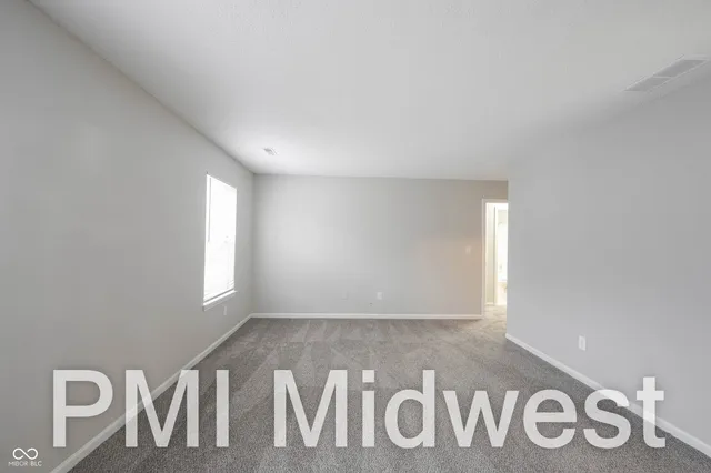 $1,900 | 4337 Trace Wood Drive, Indianapolis, IN 46254