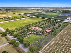 35351 Southwest 218th Avenue Homestead, FL 33034 - Photo 4 of 15 Photo 4