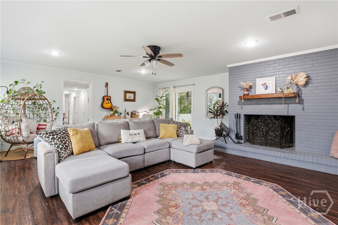 110 Barnwell Avenue Rincon, GA 31326 - Photo 4 of 27