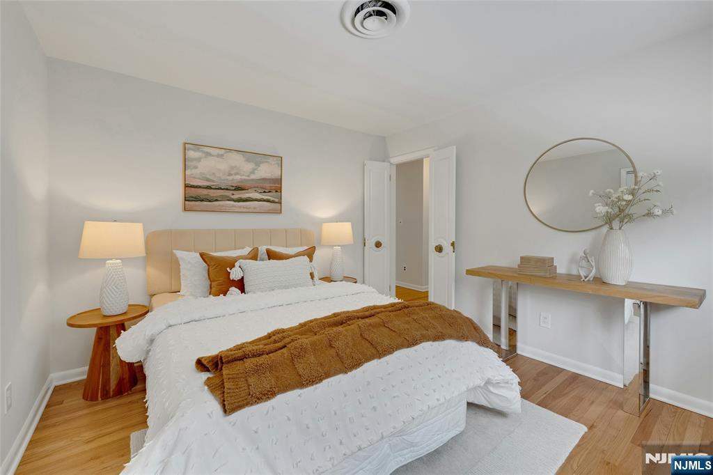 117 Yantacaw Brook Road Montclair, NJ 07043 - Photo 16 of 21