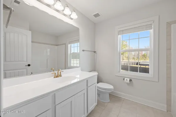 $565,000 | 584 White Shoal Way, Sneads Ferry, NC 28460