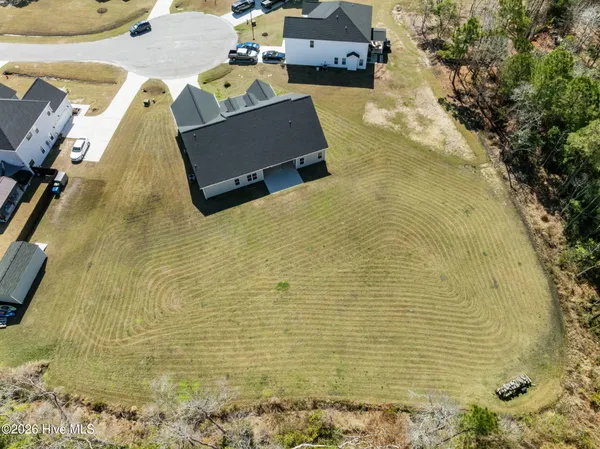 $565,000 | 584 White Shoal Way, Sneads Ferry, NC 28460