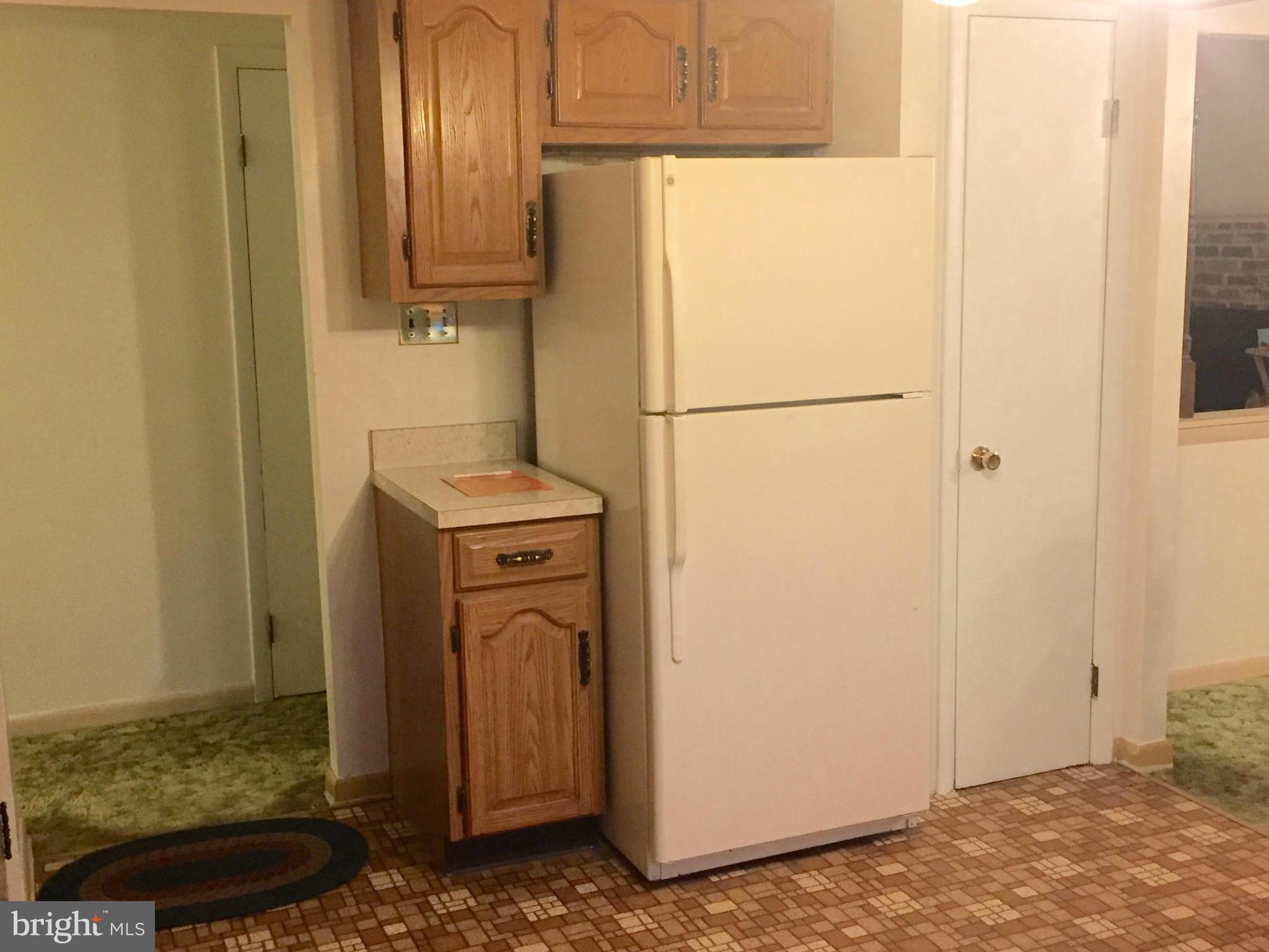 8342 Woodyard Road Clinton, MD 20735 - Photo 3 of 12 Kitchen