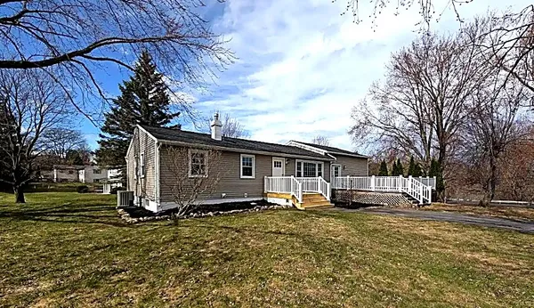 $399,900 | 15 Aprille Lane, Rush, NY 14543