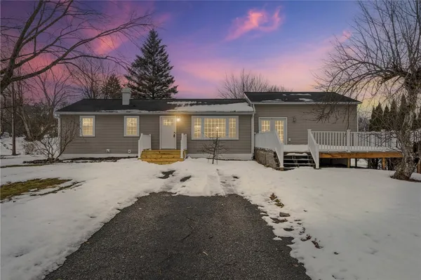 $399,900 | 15 Aprille Lane, Rush, NY 14543