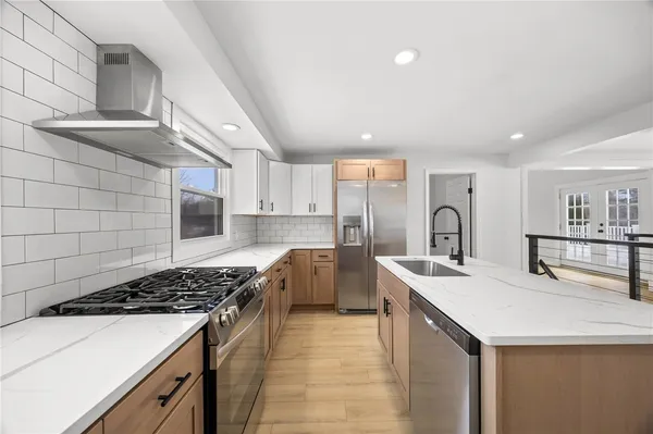 $399,900 | 15 Aprille Lane, Rush, NY 14543