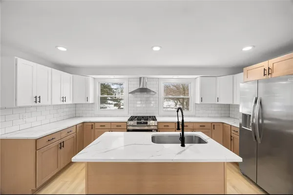 $399,900 | 15 Aprille Lane, Rush, NY 14543