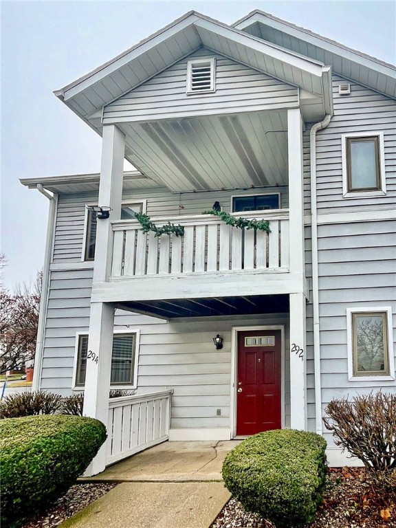 296 South Fitzhugh Street Rochester, NY 14608 - Photo 9 of 9 Private, covered entrance to typical apartment