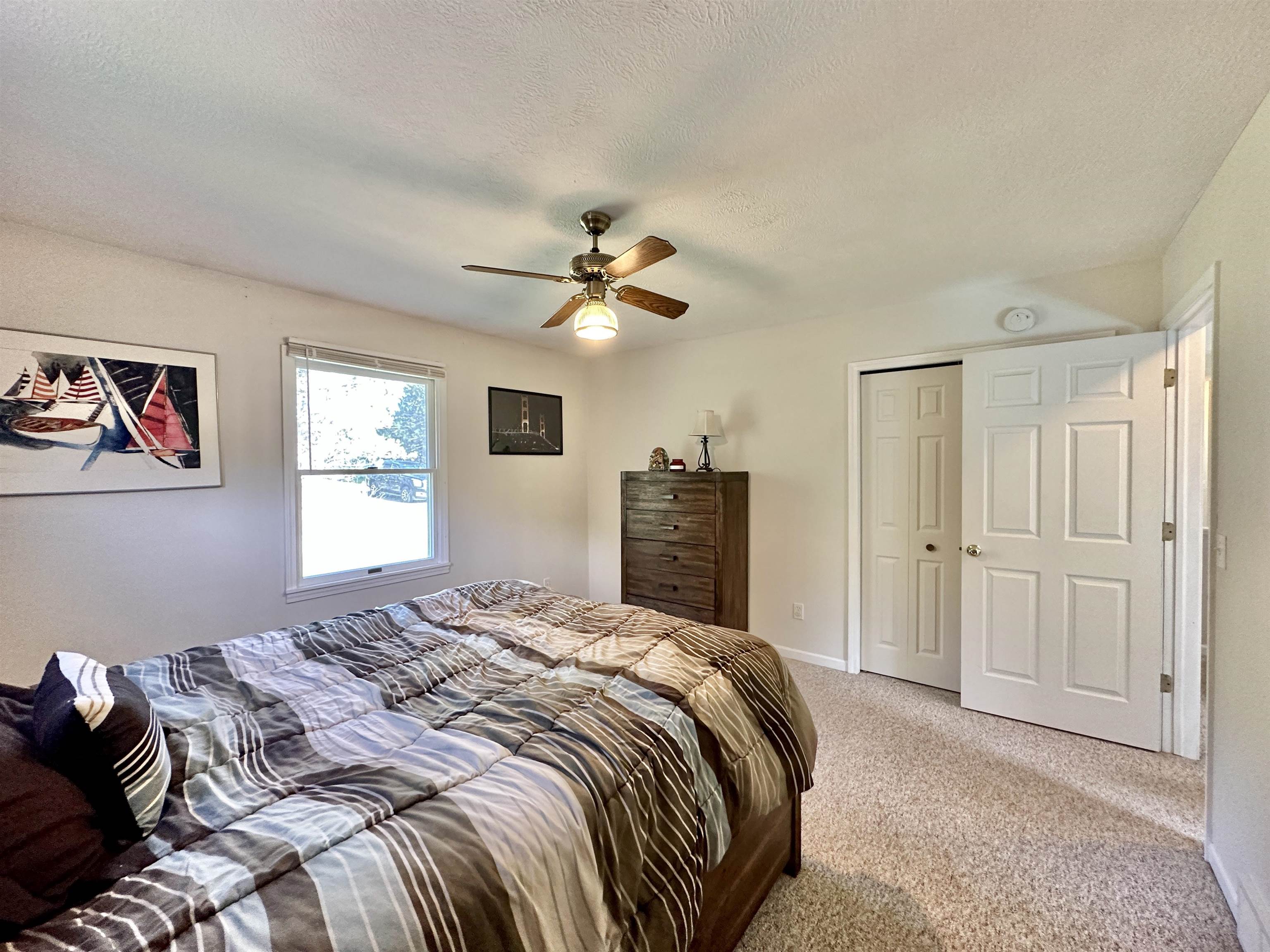 5475 Goodrick Road Traverse City, MI 49684 - Photo 12 of 34 1910585-11.JPG