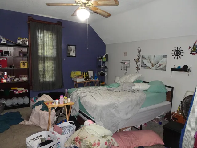 $189,900 | 302 South Main Street, Knox, IN 46534