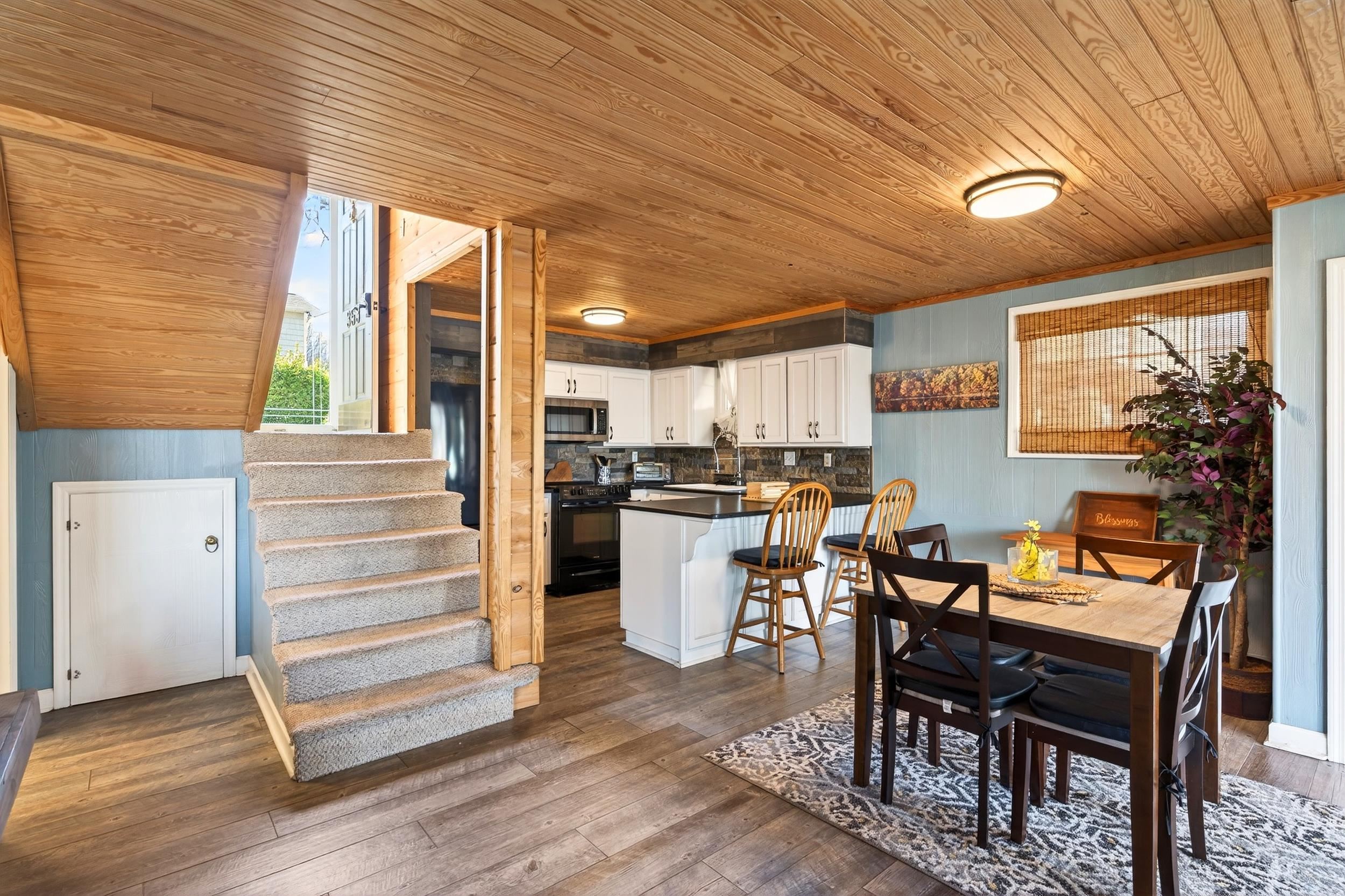 353 Fagan Drive Inman, SC 29349 - Photo 2 of 47