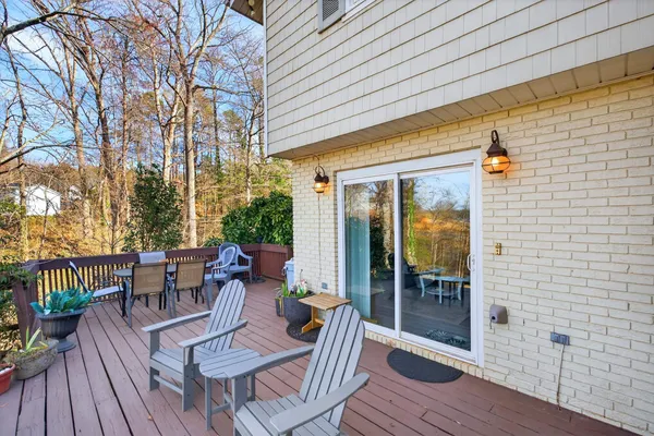 $675,000 | 353 Fagan Drive, Inman, SC 29349