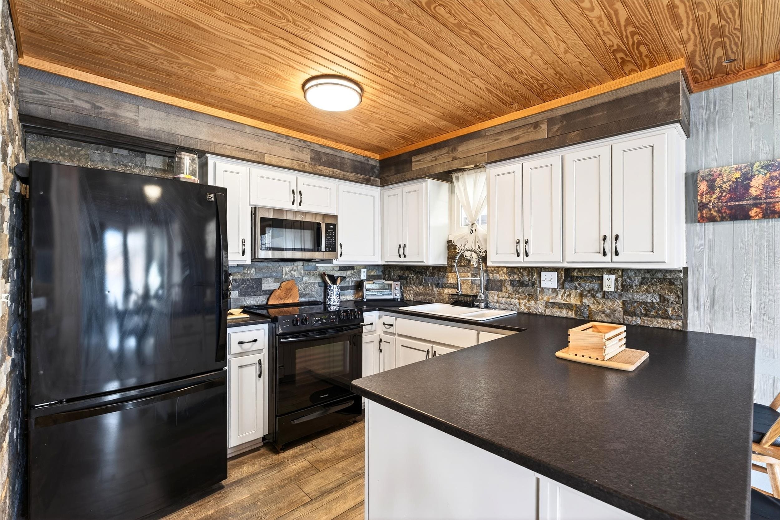 353 Fagan Drive Inman, SC 29349 - Photo 3 of 47