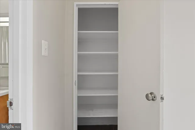 $1,950 | 1011 Arlington Boulevard, Unit 444, Arlington, VA 22209