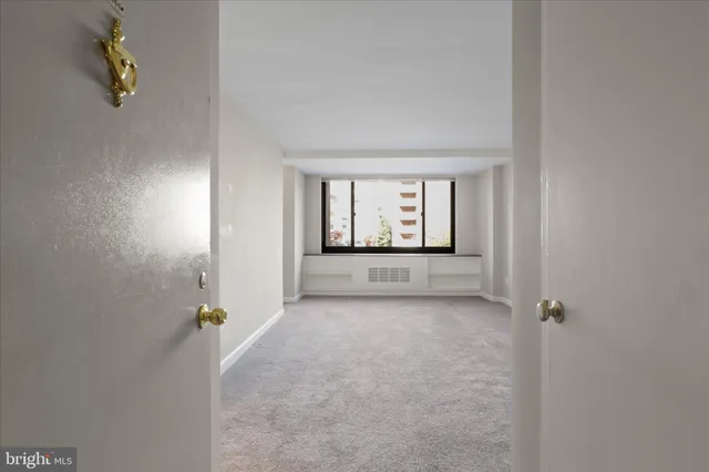 $1,950 | 1011 Arlington Boulevard, Unit 444, Arlington, VA 22209