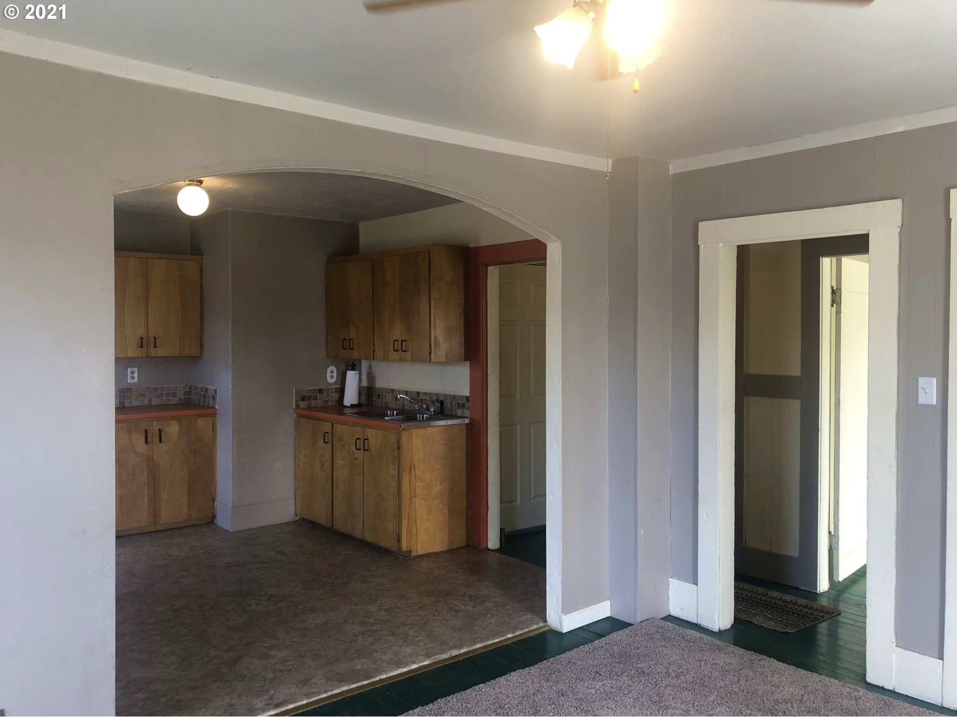 602 South Main Street Pendleton, OR 97801 - Photo 14 of 26 a room with storage and utility