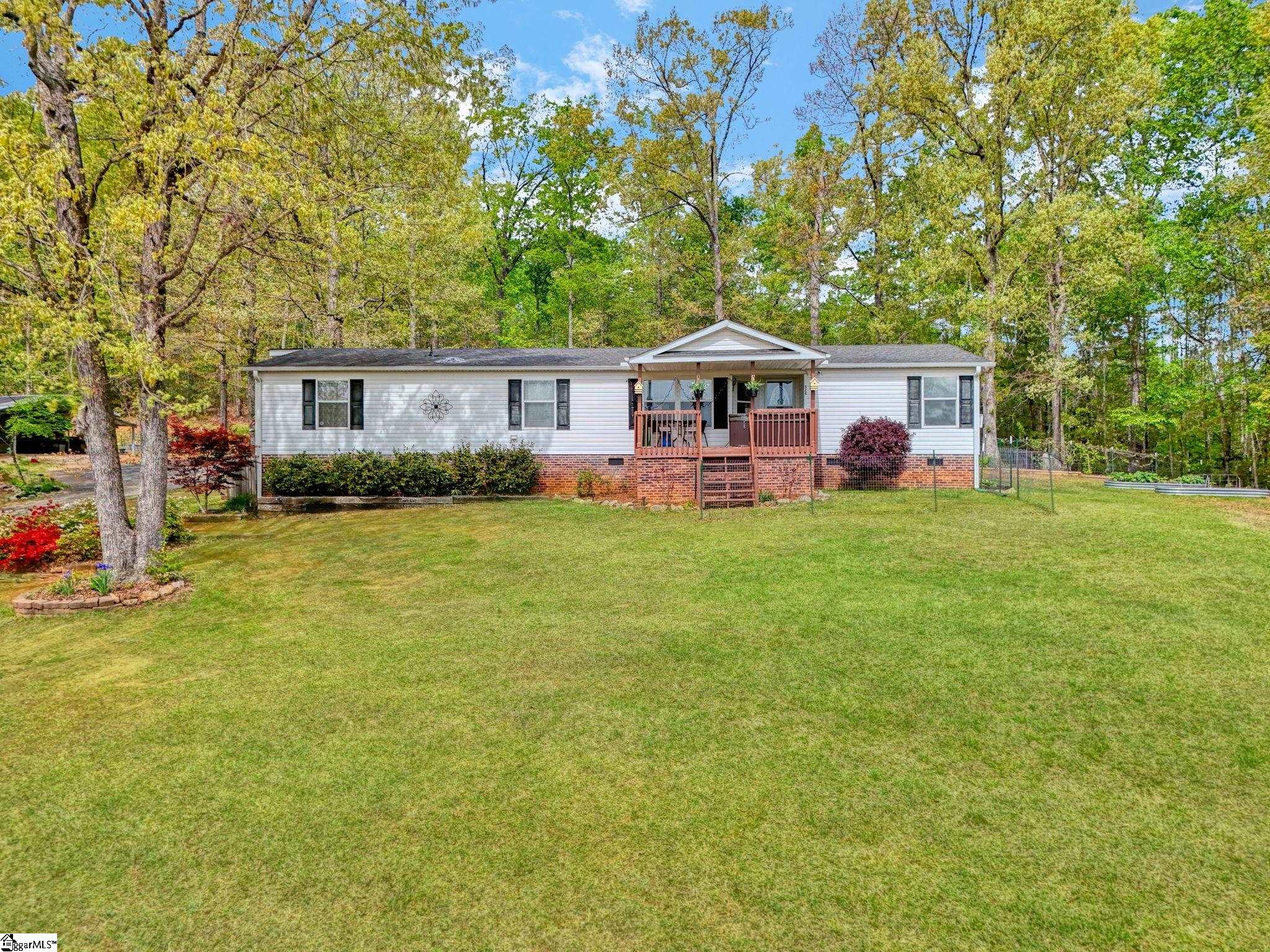 524 Dacusville Road Marietta, SC 29661 - Photo 2 of 50