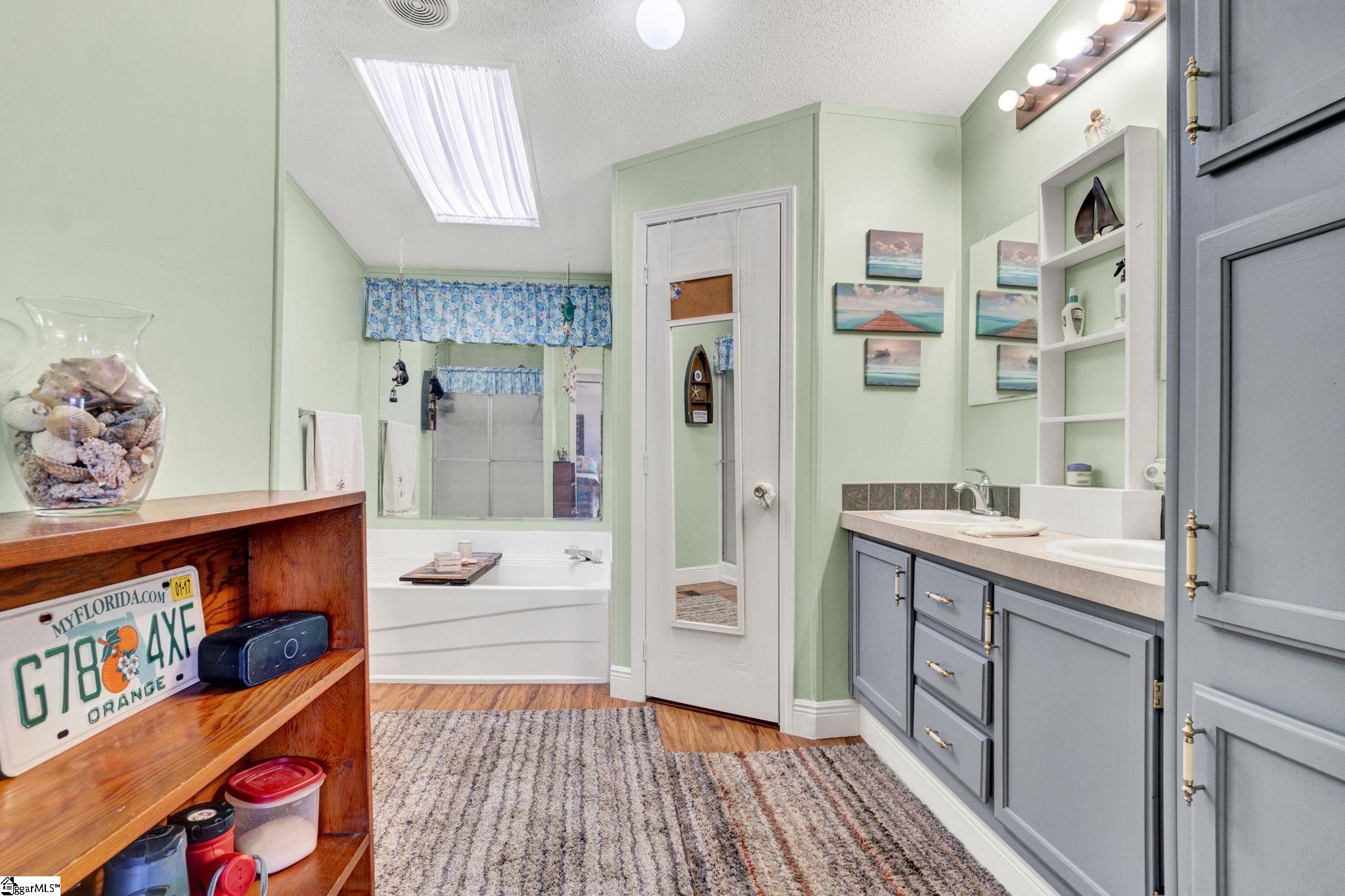 524 Dacusville Road Marietta, SC 29661 - Photo 21 of 50