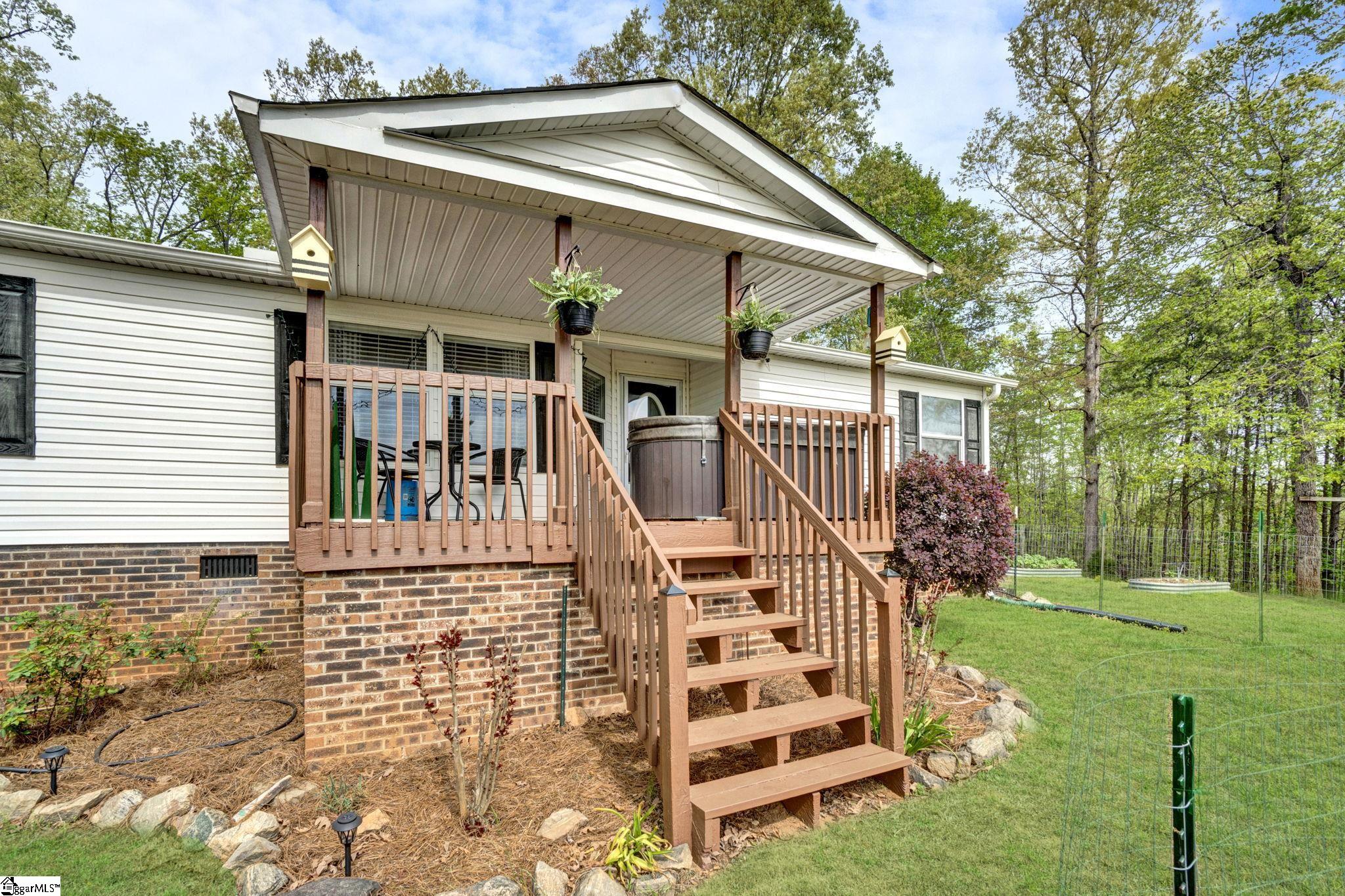 524 Dacusville Road Marietta, SC 29661 - Photo 5 of 50