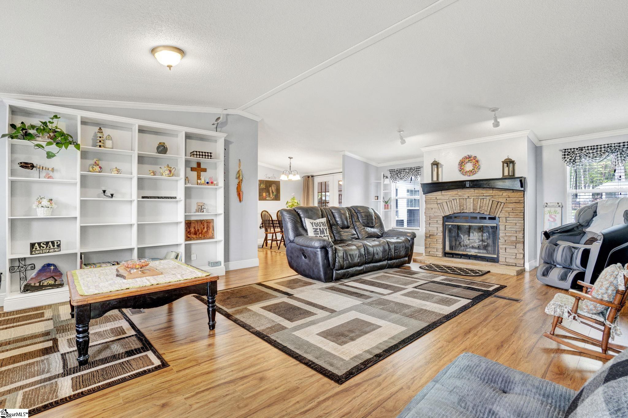 524 Dacusville Road Marietta, SC 29661 - Photo 6 of 50