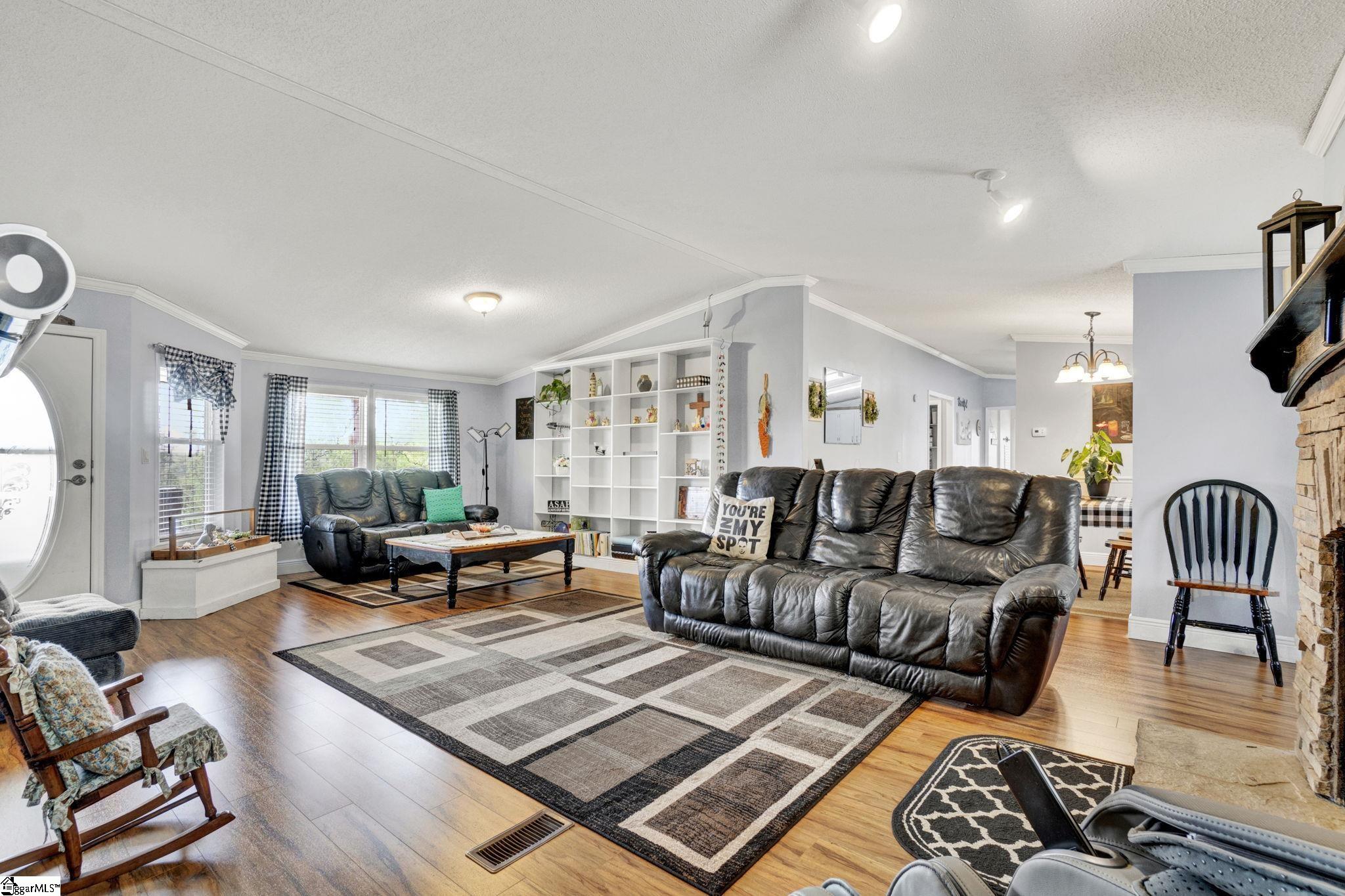 524 Dacusville Road Marietta, SC 29661 - Photo 10 of 50