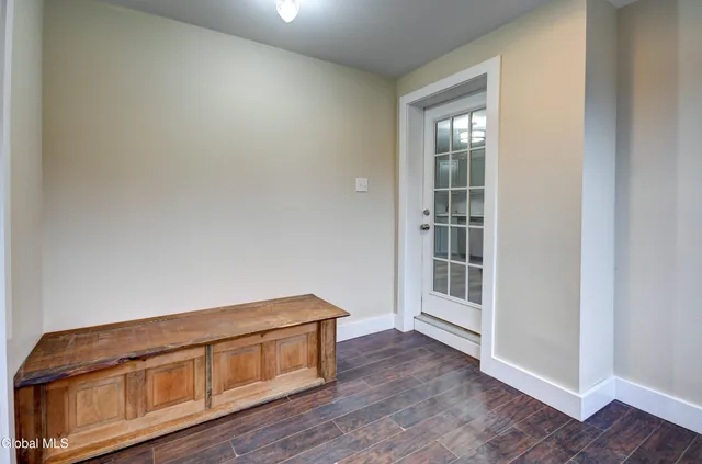 $224,900 | 10 Hallenbeck Street, Mayfield, NY 12117