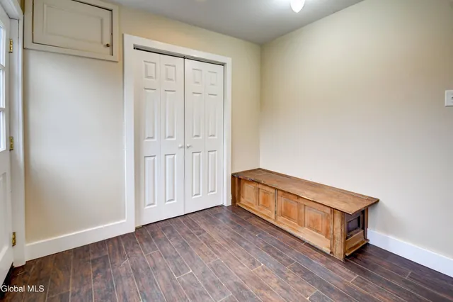 $224,900 | 10 Hallenbeck Street, Mayfield, NY 12117